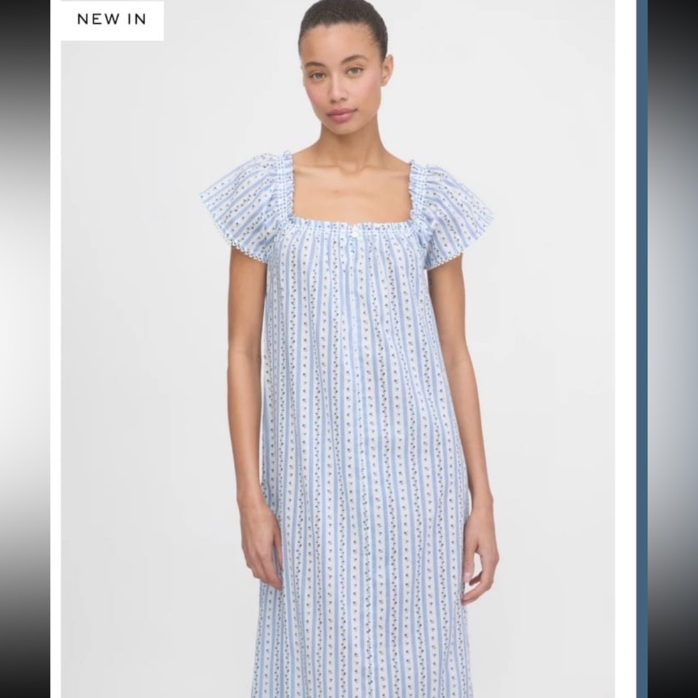Hill House Home The Therese Nightgown in Blue Petal Stripe White Blue Size XL